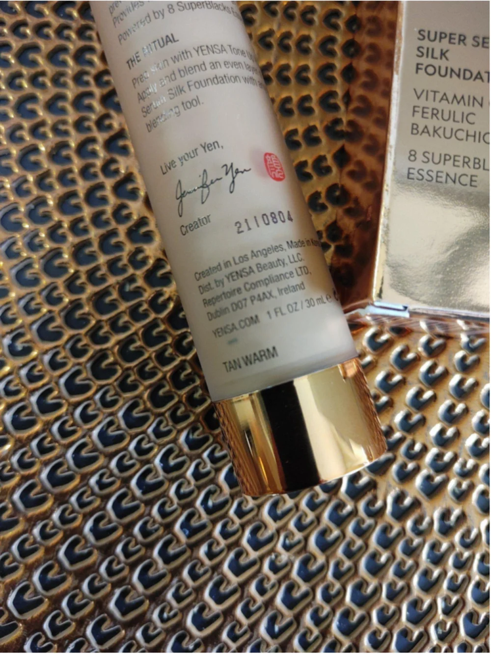 Yensa Super Serum Foundation Tan Warm